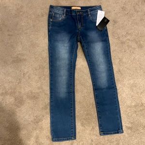 Girl’s Guess Jeans Size 6